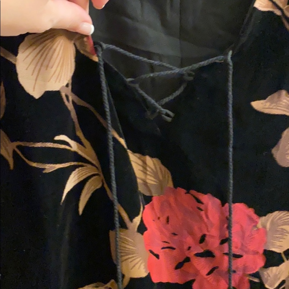 Dress - Picture 2 of 6